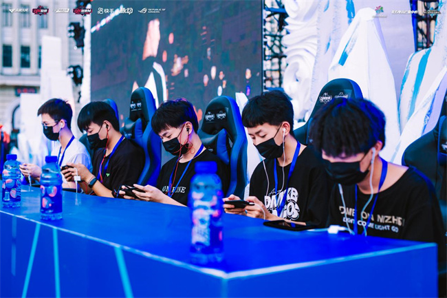 稳定中轴 稳定中轴